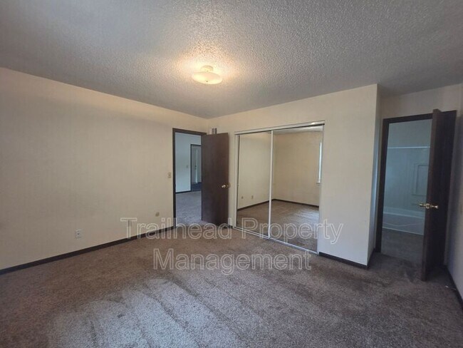 Building Photo - 1302 T C Rd