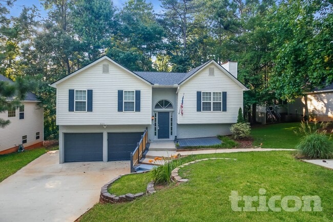 Building Photo - 2211 Ashton Dr