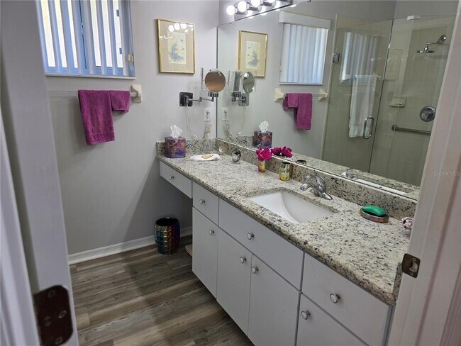 Building Photo - 6058 SW 98th Loop