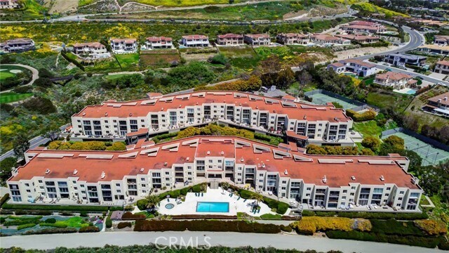Building Photo - 3200 La Rotonda Dr