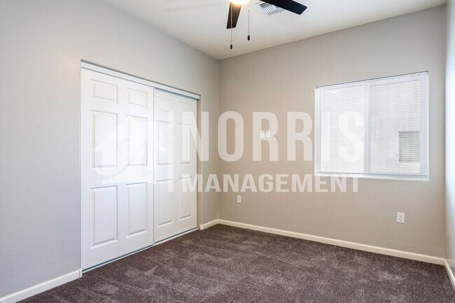 Building Photo - Beautiful Brand New Home with Block Wall