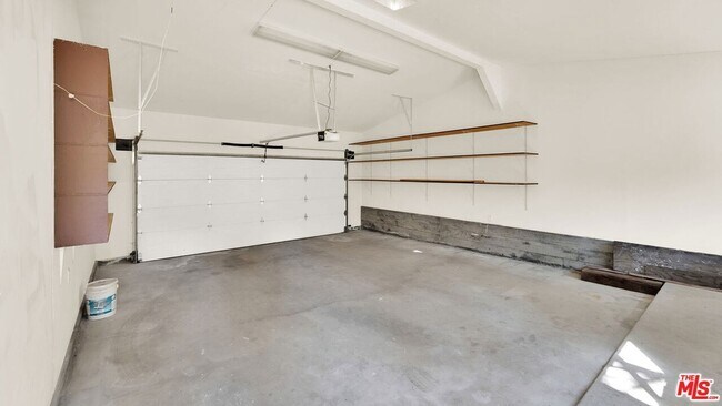 Building Photo - 624 15th St