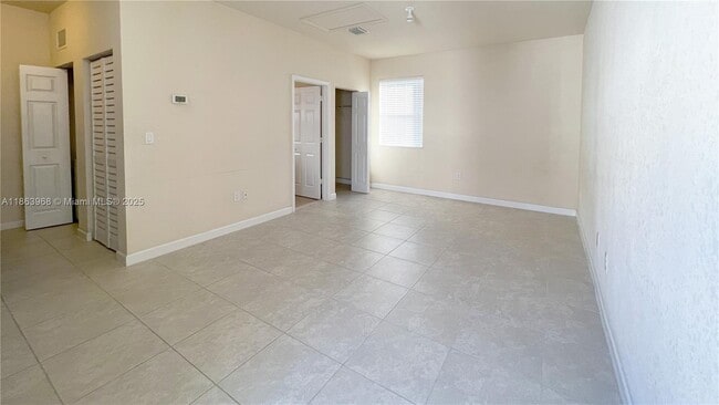 Building Photo - 17170 SW 93rd St