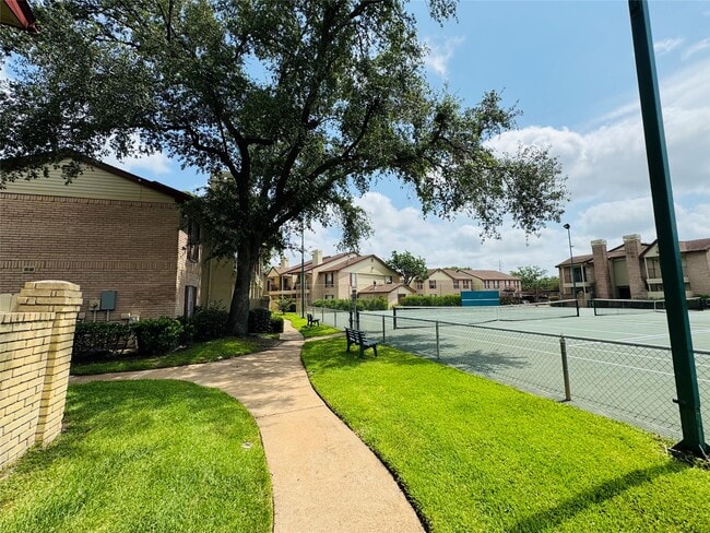 Building Photo - 2120 El Paseo St