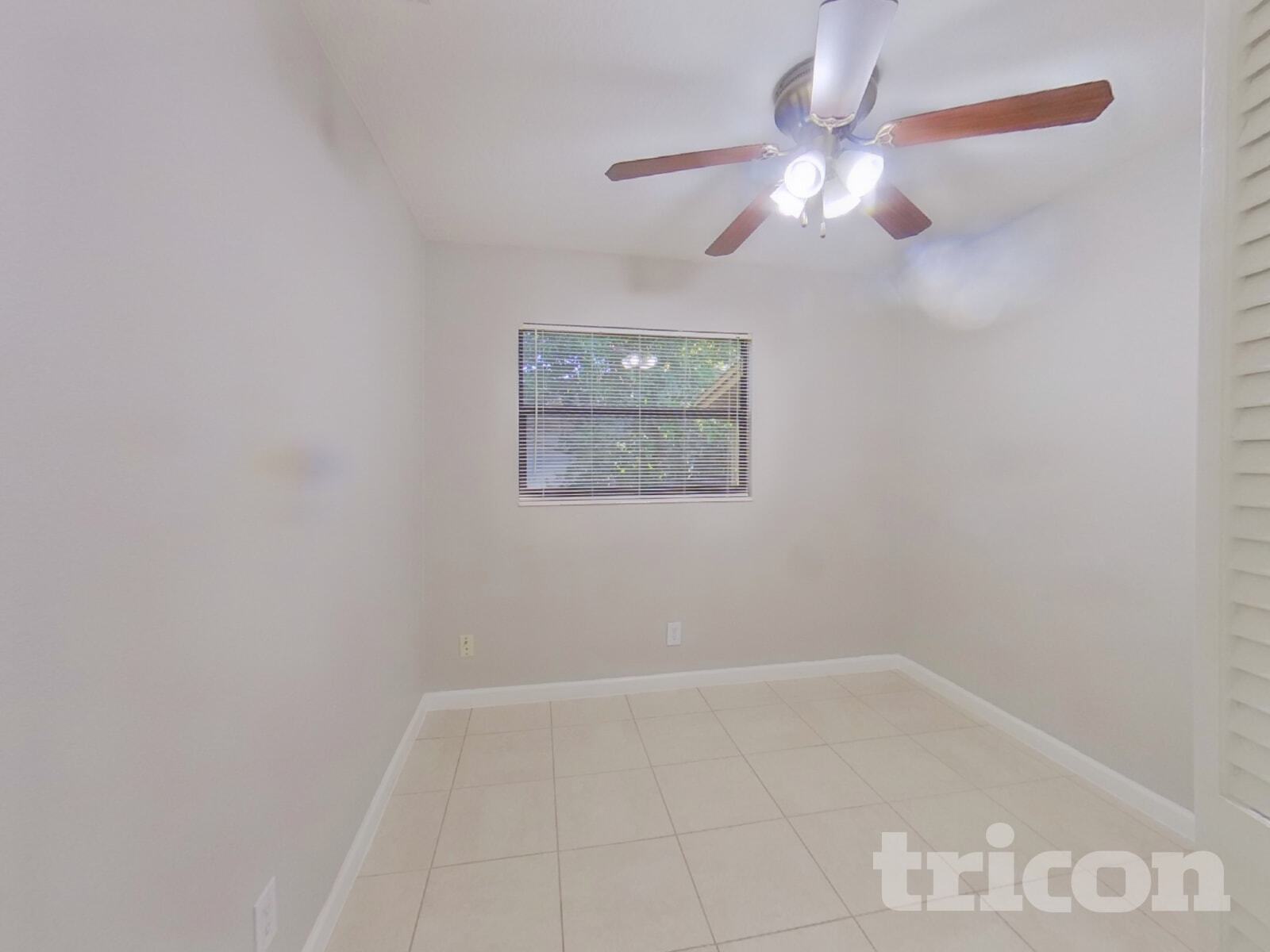 Building Photo - 1318 Baker Dr