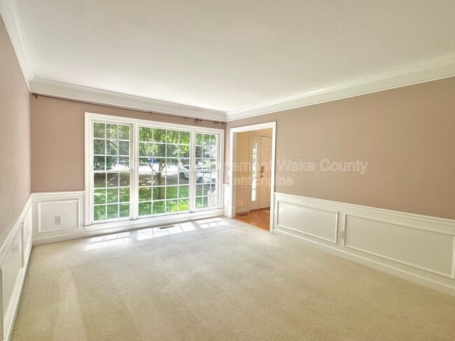 Building Photo - 106 Oak Spring Ct