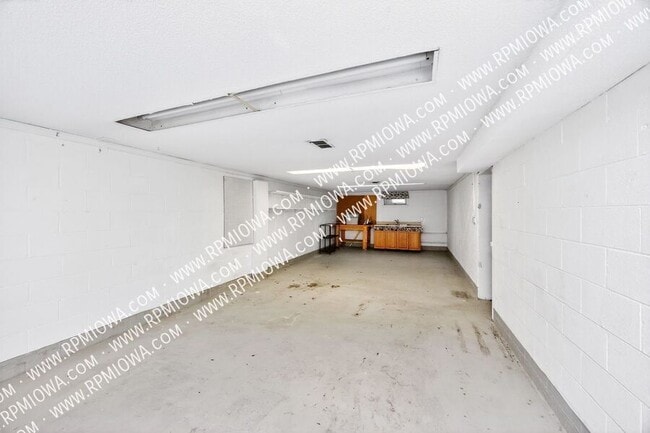 Building Photo - 4101 Muskogee Ave