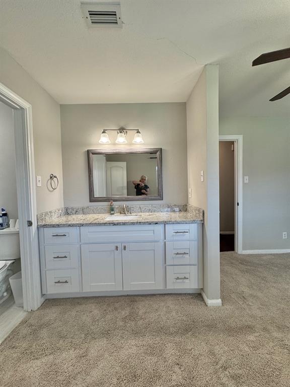 Building Photo - 5518 Viking Dr