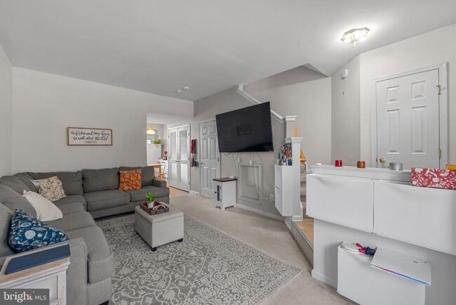 Primary Photo - 44481 Watertown Terrace