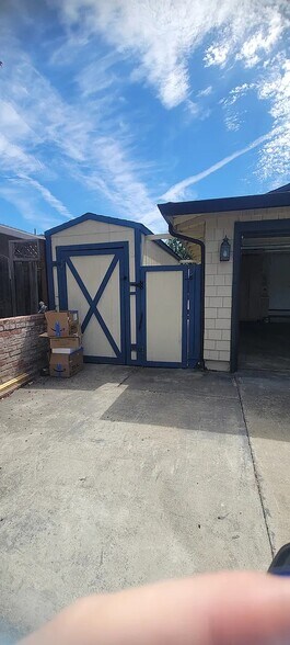 Building Photo - 4120 Cristobal Way