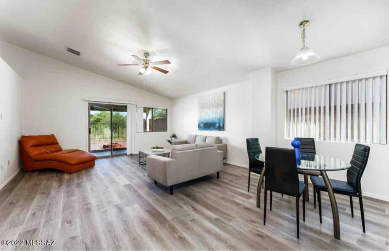 Building Photo - 667 S Painted River Way