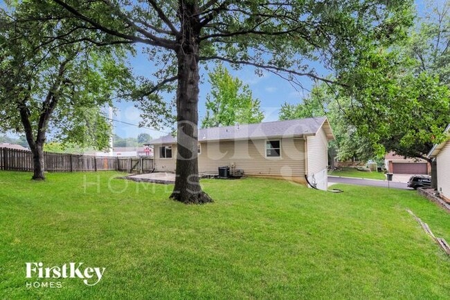 Building Photo - 2 Novella Dr