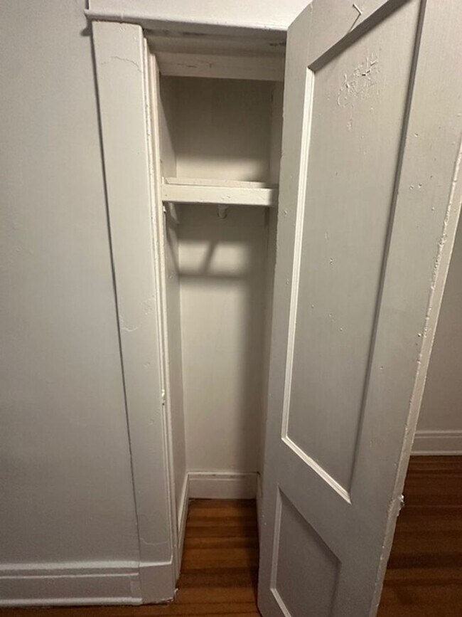 Building Photo - 2209 Rivermont Ave