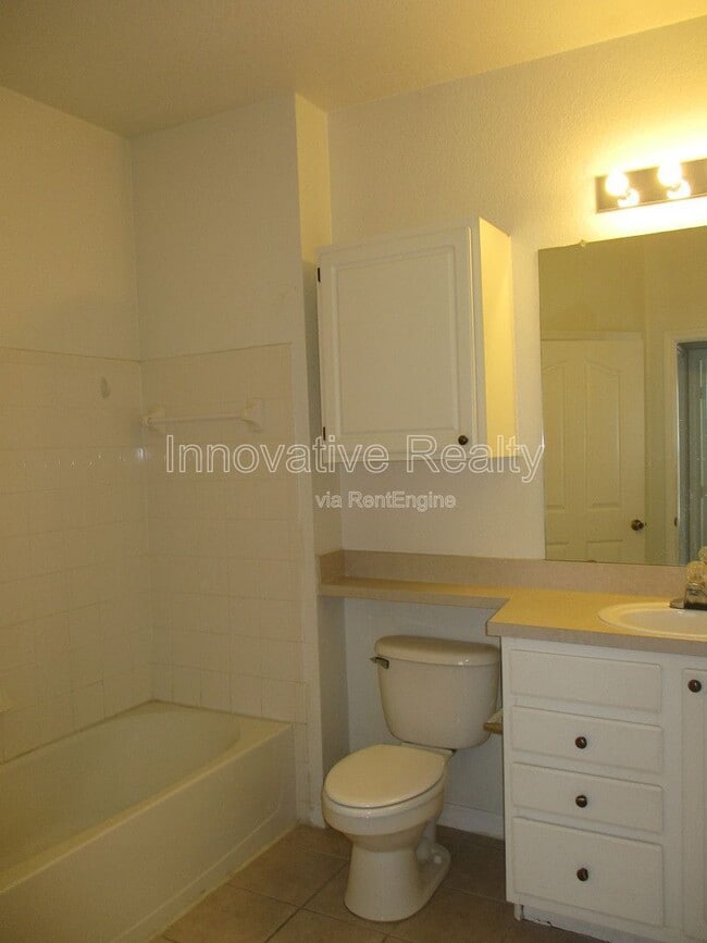 Building Photo - 1375 Lake Shadow Cir