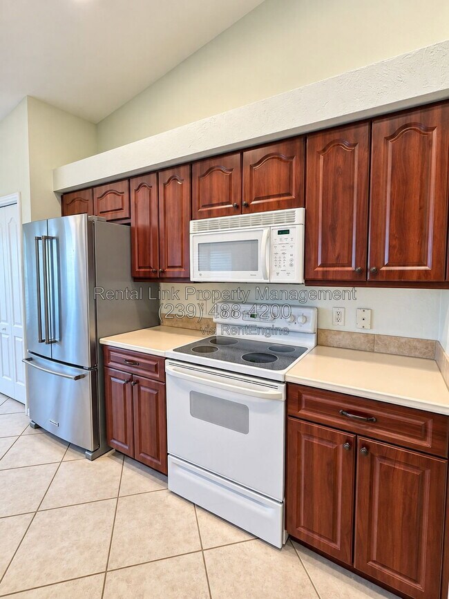 Building Photo - 21350 Lancaster Run