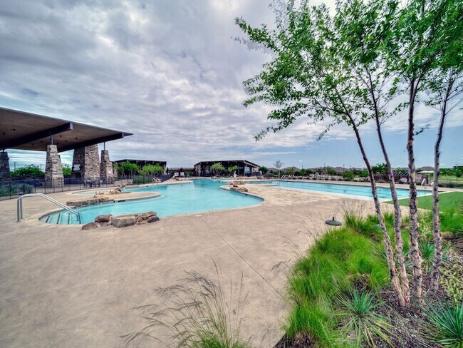 Building Photo - 9733 Tinsley St