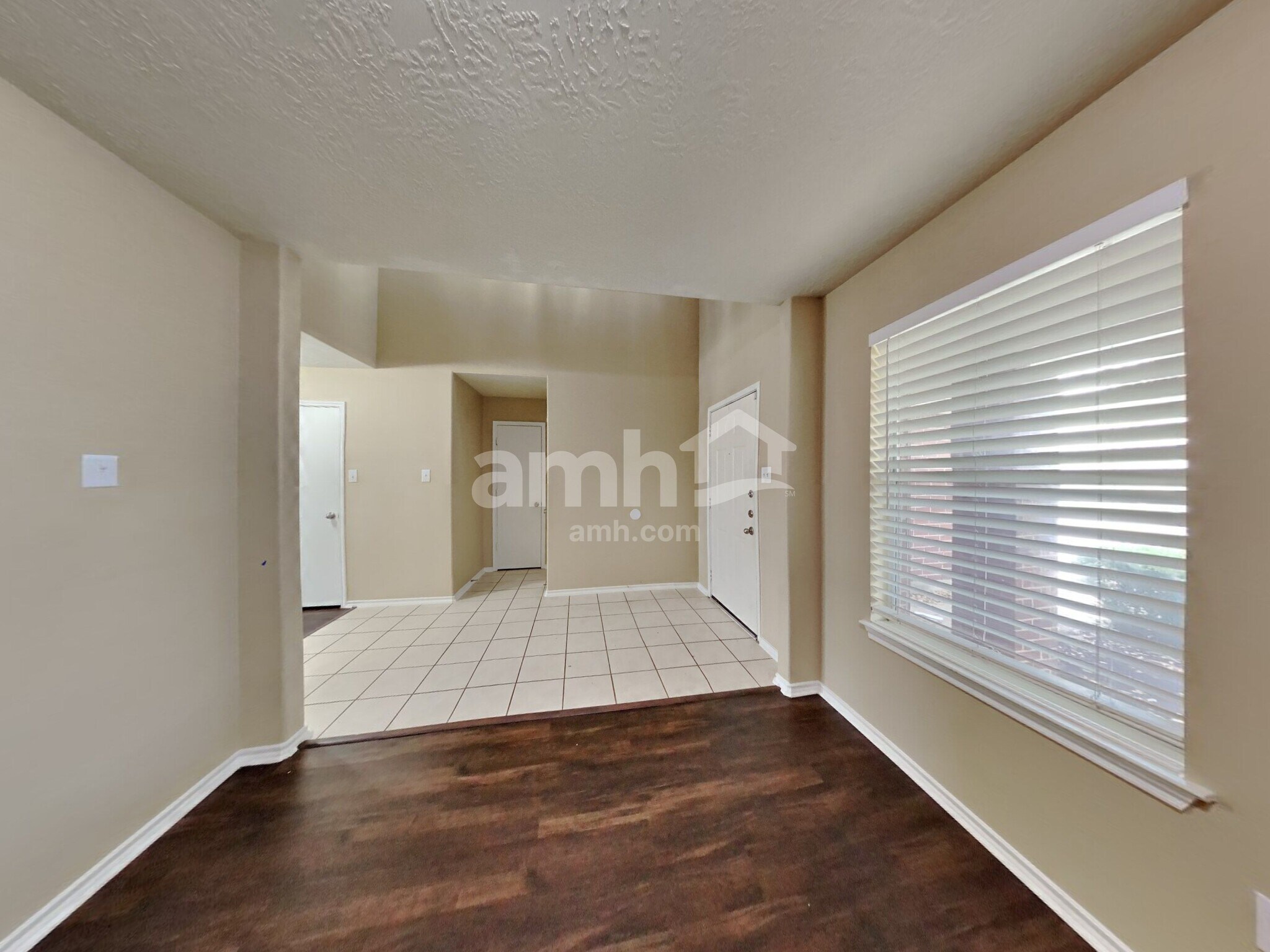 Building Photo - 8030 Echinacea Dr