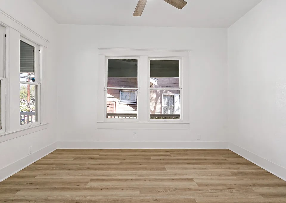 Building Photo - 506 E Evergreen St