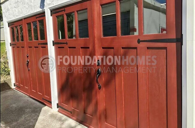 Building Photo - Modern Bret Harte Home with Gourmet Kitchen - FOUNDATION