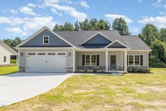 Building Photo - 4024 NC-581
