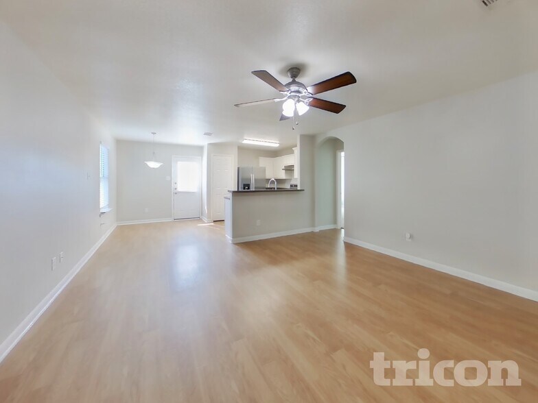 Building Photo - 6930 Waterlilly View Ln