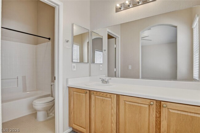 Building Photo - 2576 Velez Valley Way