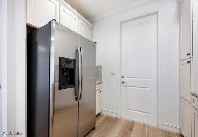 Building Photo - 7761 Bristol Cir