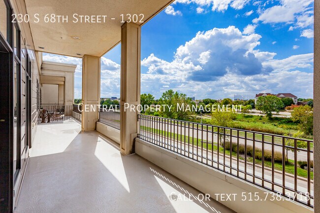 Building Photo - 230 S 68th St