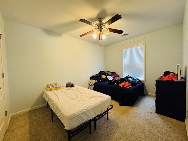 Building Photo - 106 Cypress Ct