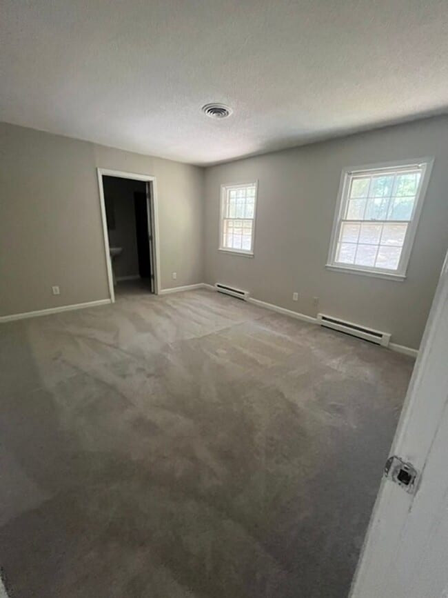 Building Photo - 4804 Yorkwood Dr