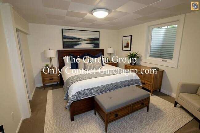 Building Photo - 1010 NE 153rd Ave