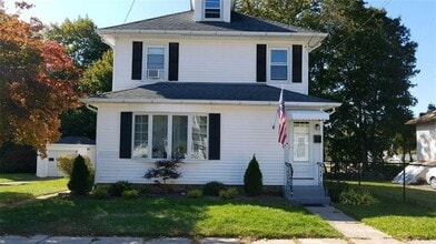 Building Photo - 6 Hunter Ter