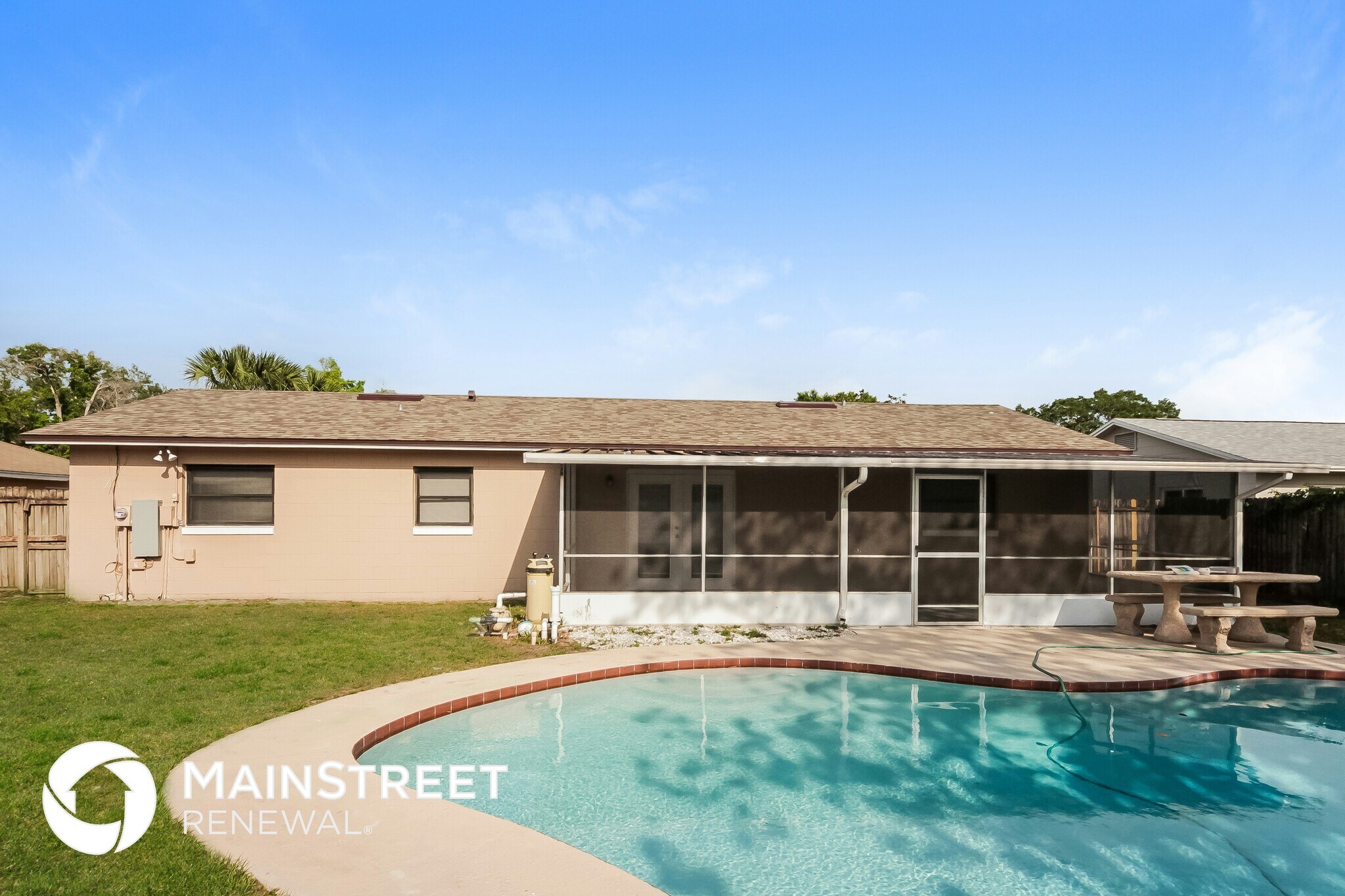 Building Photo - 5116 N Woodcrest Dr