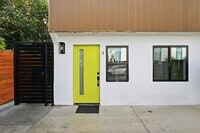 Building Photo - 2735 Broadway-5