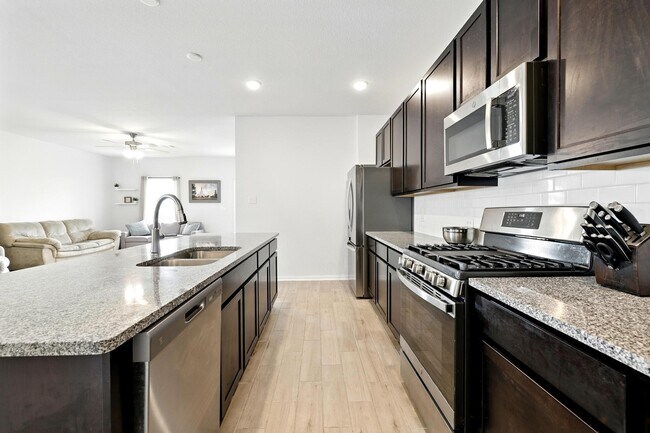 Building Photo - 15219 Faushard Ln