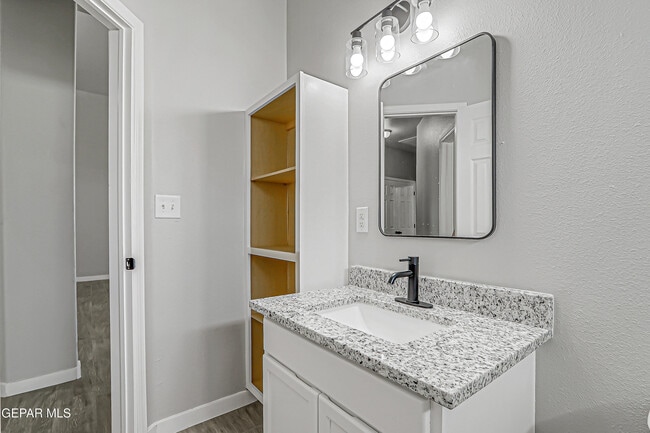 Building Photo - 5270 Sean Haggerty Dr