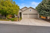 Building Photo - 2720 Avenida De Landa