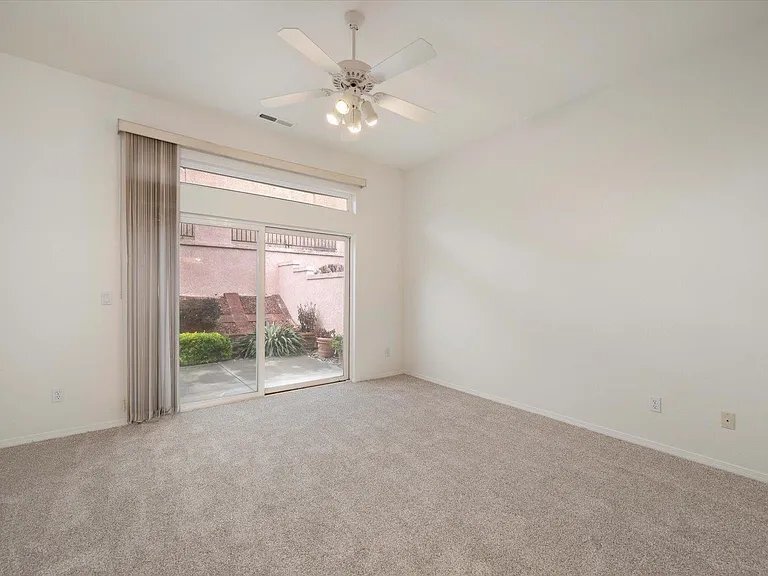 Building Photo - 1503 N Montana St