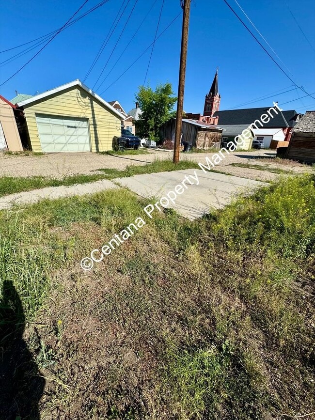 Building Photo - 1 Bed 1 Bath located in the heart of Anaconda