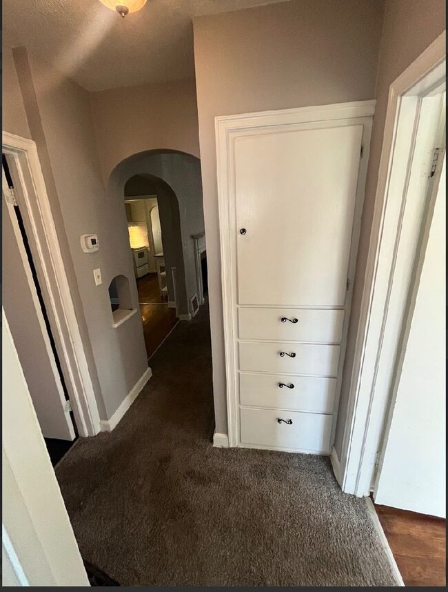 Building Photo - Cozy Two Bedroom - Coming Soon