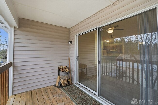 Building Photo - 8515 Island Pines Pl