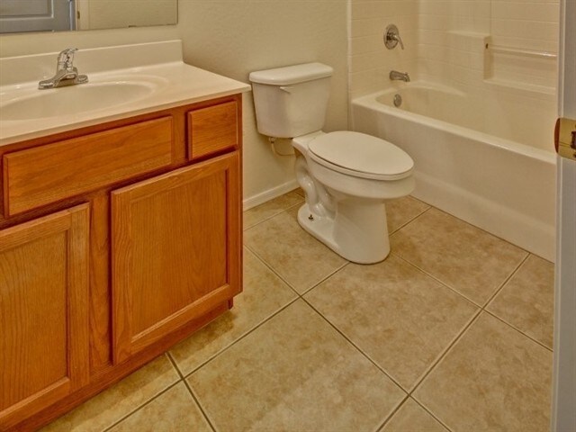 Building Photo - 8940 W Olive Ave