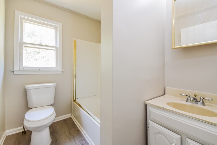 Building Photo - 101 Big Horn Rd