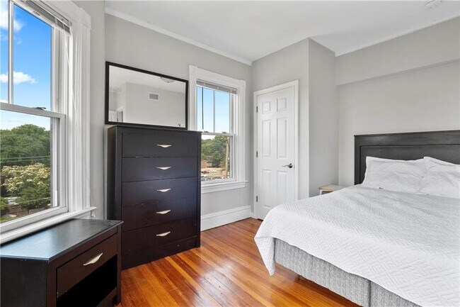 Building Photo - 171 Prospect St