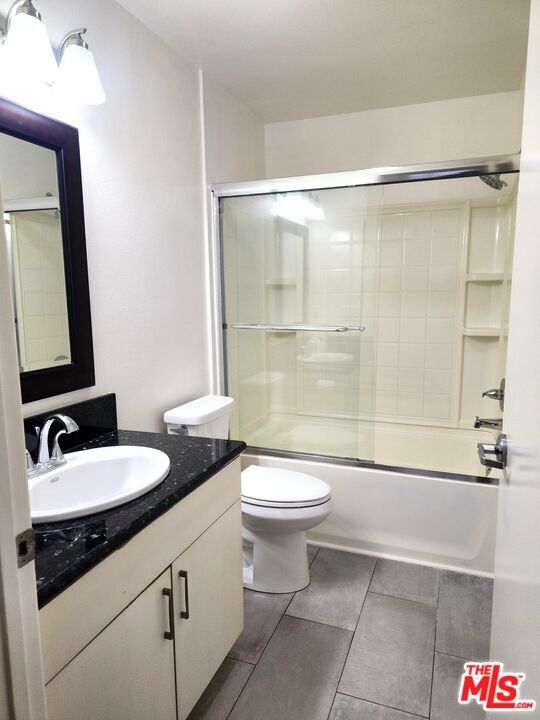 Building Photo - 625 S Berendo St