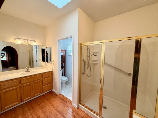 Building Photo - Beautiful 2 Bedroom 2 Bathroom House in Morgan Ranch