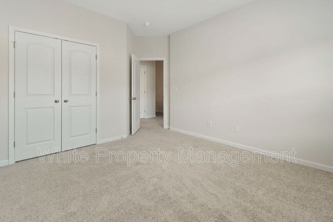 Building Photo - 3209 Glenn Hope Way