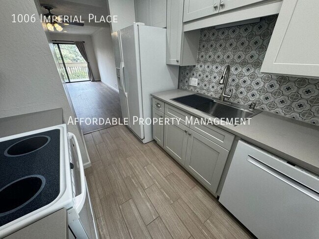 Building Photo - 1006 Imperial Place, Hayward, CA 94541