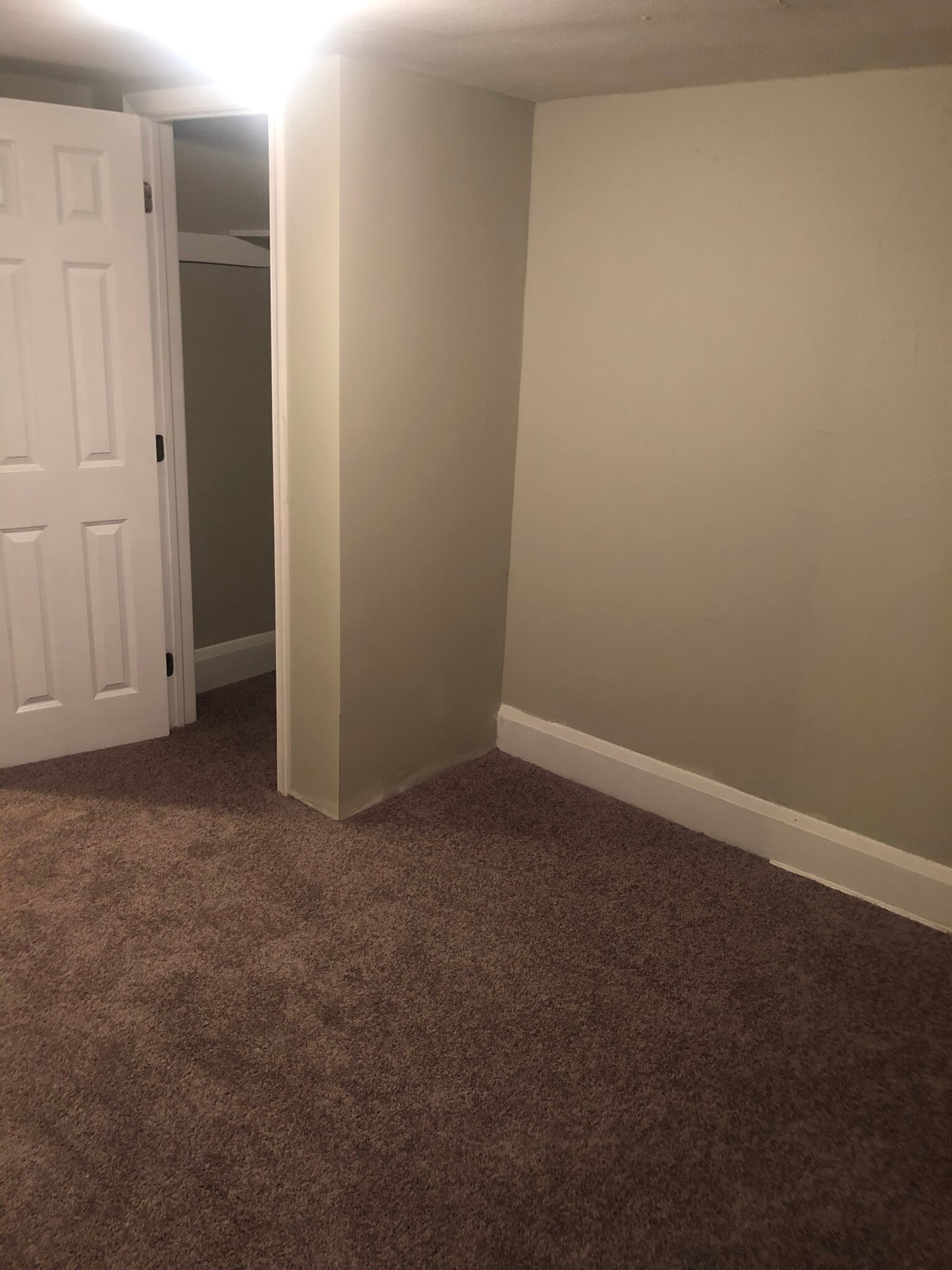 Building Photo - 2920 E Cold Spring Ln