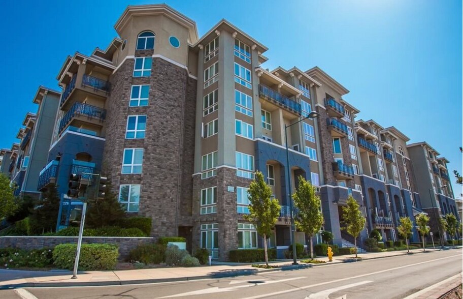5501 Demarcus Blvd, Dublin, CA 94568 - 5501 DeMarcus Blvd #328
